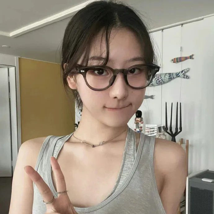 大姐头与小屁孩
